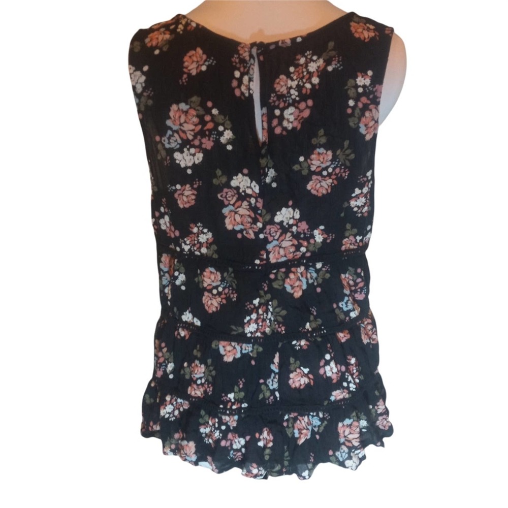 Arizona Floral Sleeveless Tank Top - Picture 3 of 7